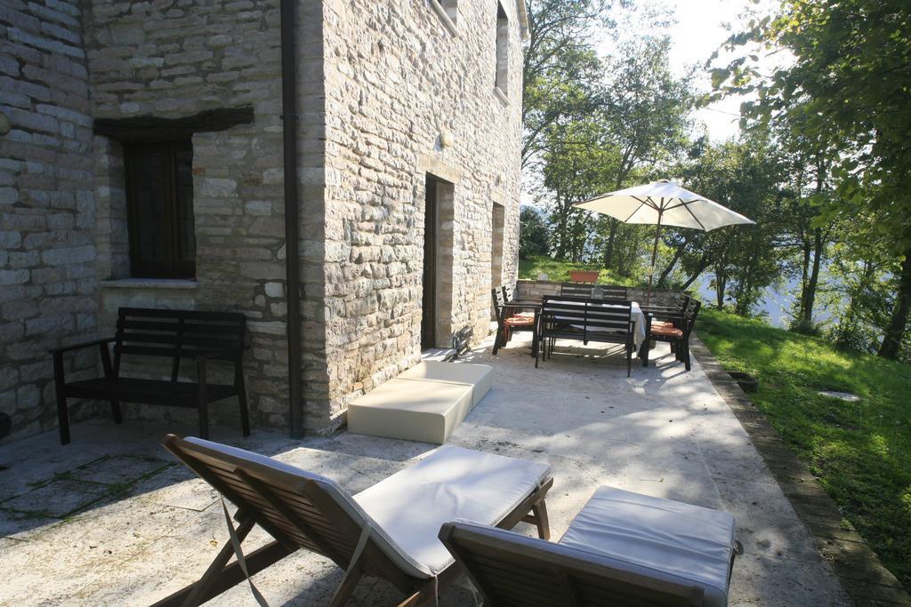 Agriturismo Il Fienile Di Ca Battista Cagli Eksteriør billede