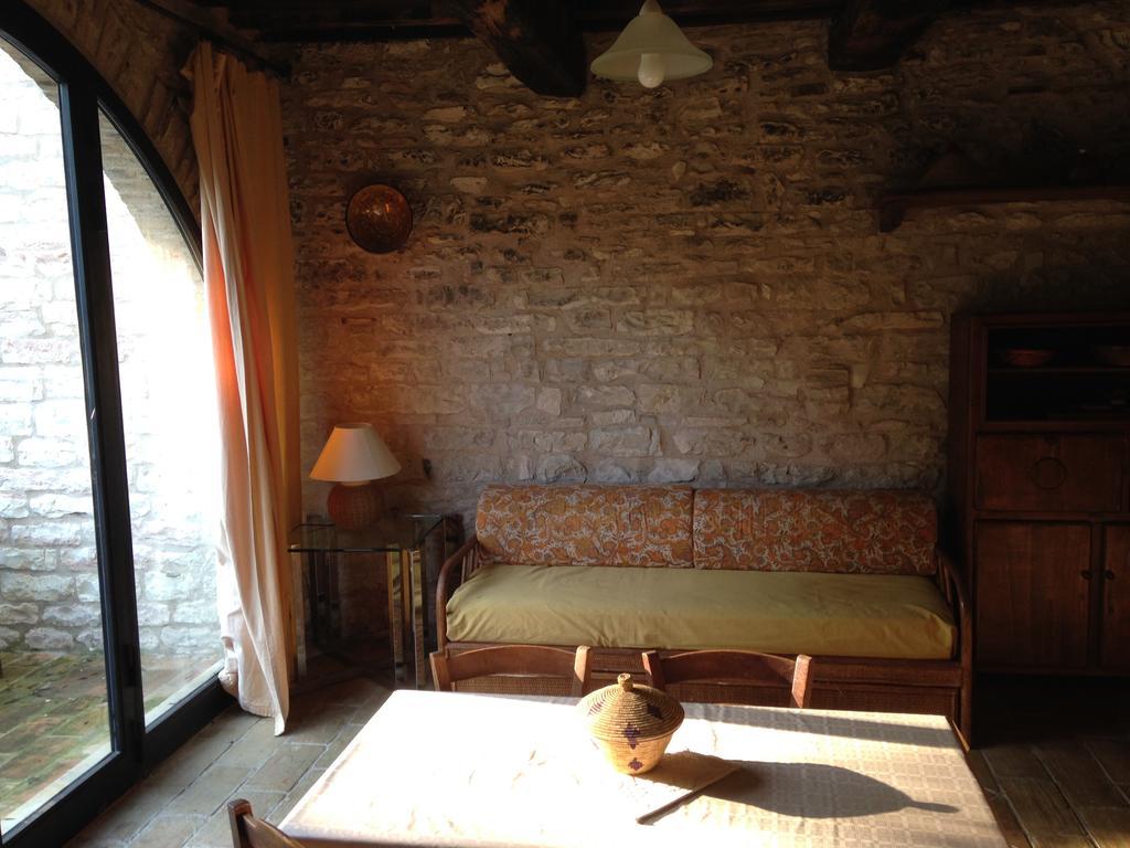 Agriturismo Il Fienile Di Ca Battista Cagli Eksteriør billede