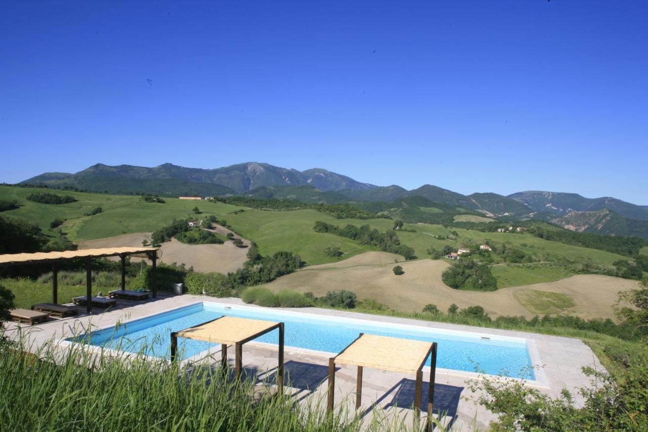 Agriturismo Il Fienile Di Ca Battista Cagli Eksteriør billede